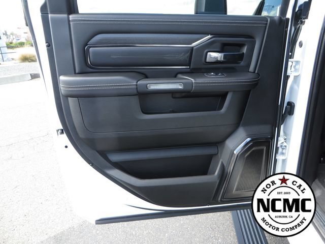 Used 2023 RAM 3500 Limited AWD/4WD image 46