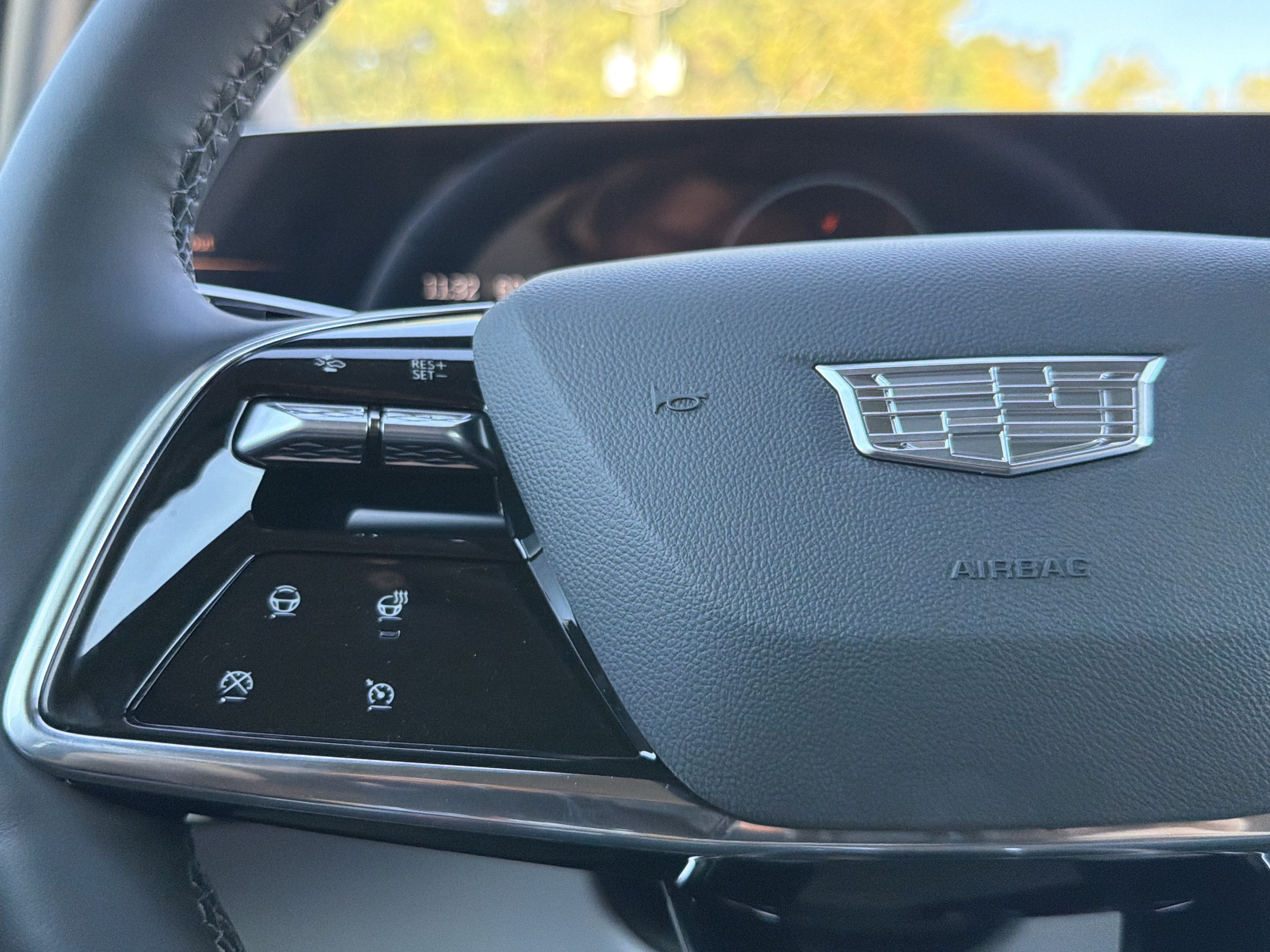 New 2027 Cadillac Optiq Luxury RWD image 30