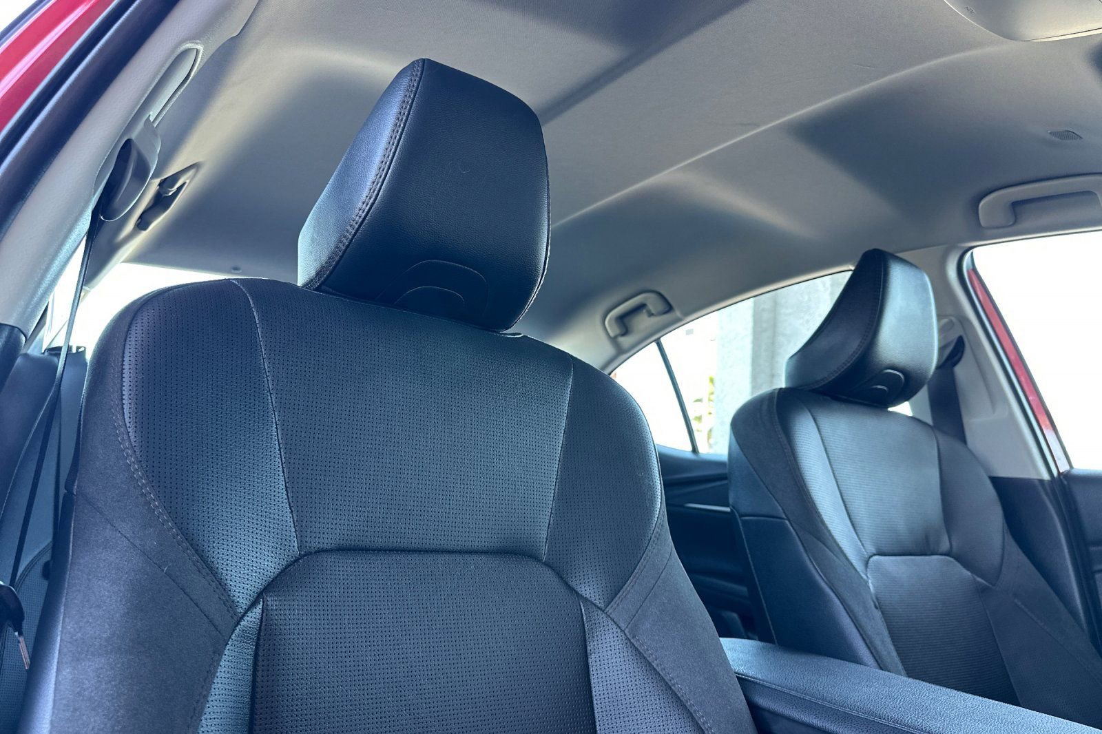 Used 2025 Toyota Camry XLE image 18