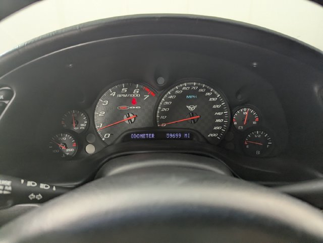 Used 2004 Chevrolet Corvette Z06 w/ Z06 Preferred Equipment Group RWD image 13