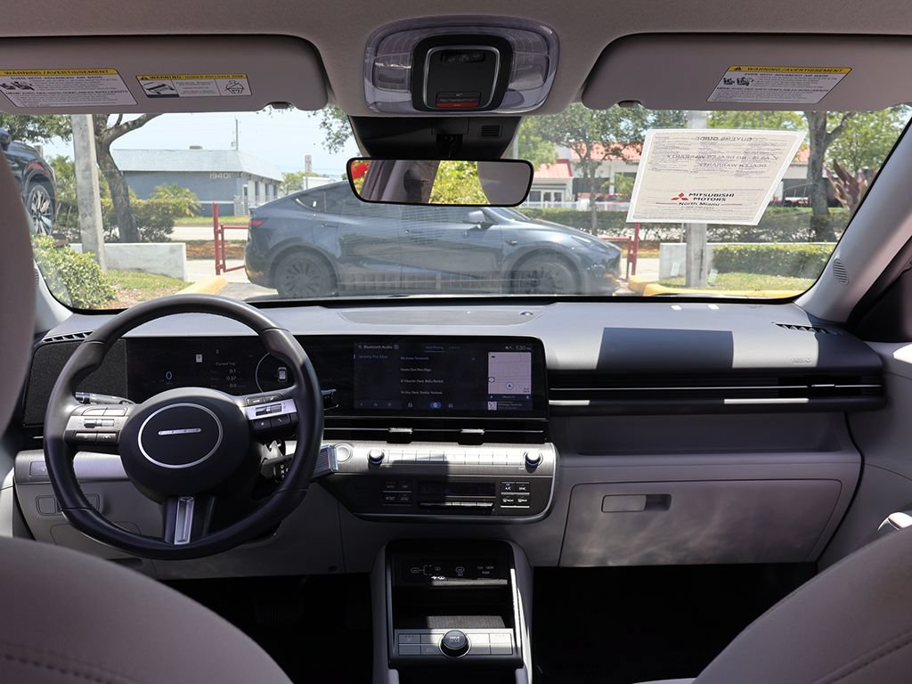 Used 2024 Hyundai Kona SEL FWD image 35