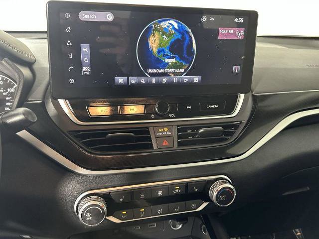 Certified 2024 Nissan Altima 2.5 SR w/ SR Premium Package FWD image 21