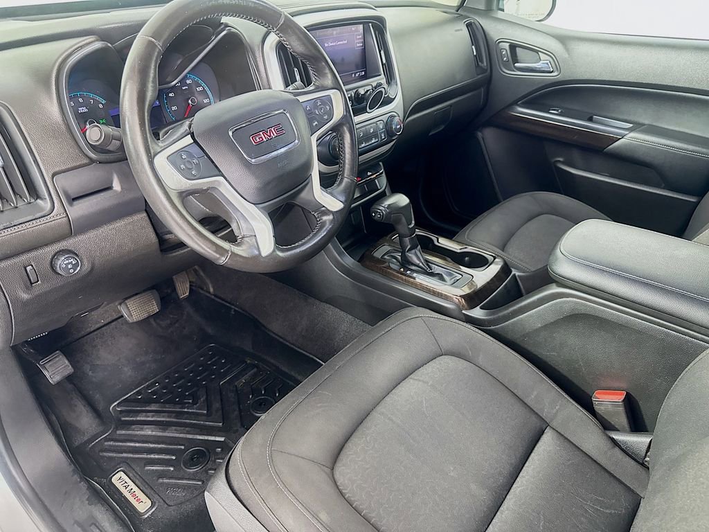 Used 2020 GMC Canyon SLE image 9