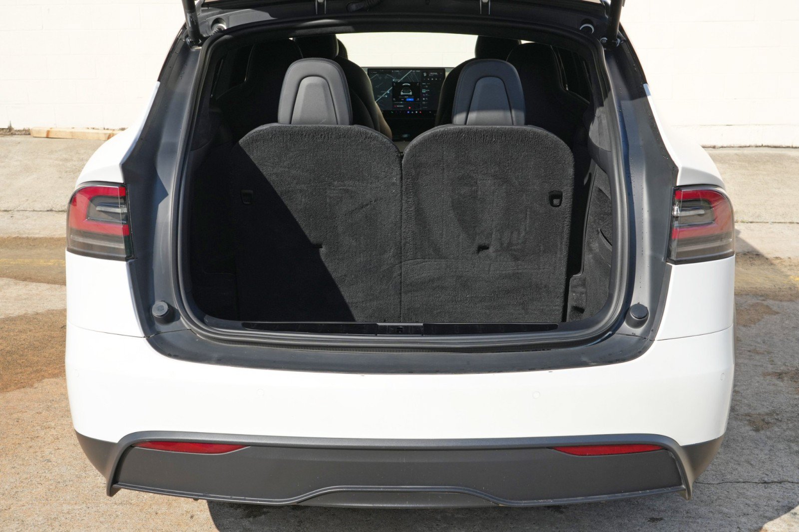 Used 2023 Tesla Model X AWD/4WD image 10
