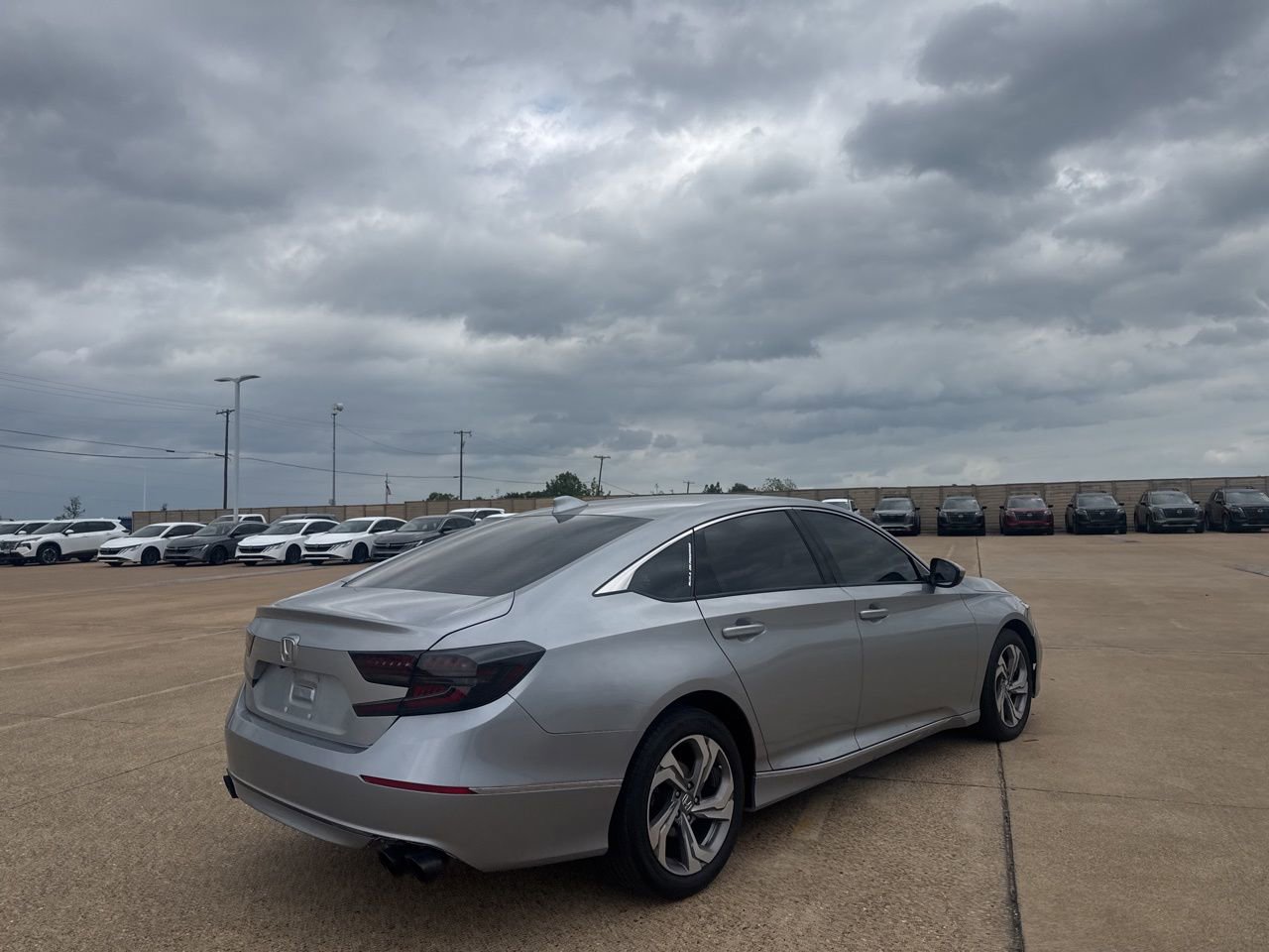 Used 2019 Honda Accord EX image 22