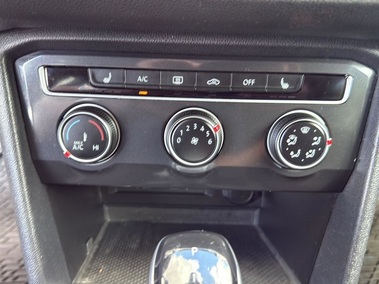 Used 2024 Volkswagen Tiguan S image 16