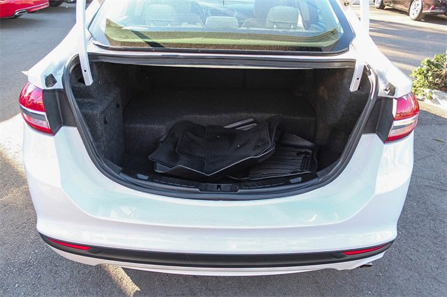 Used 2018 Ford Fusion S image 38