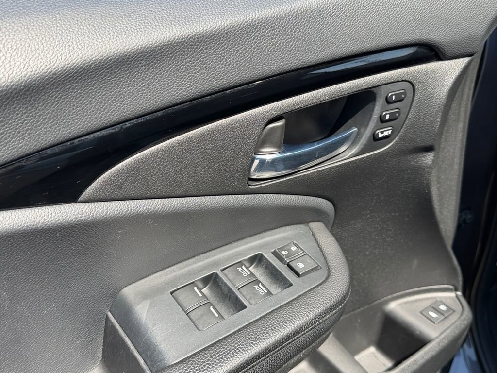 Used 2021 Honda Passport Touring image 12