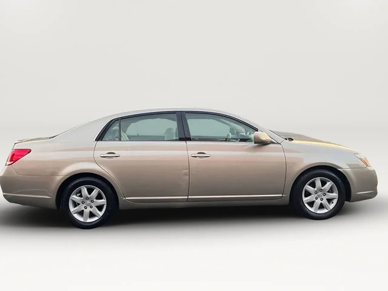 Used 2007 Toyota Avalon Limited image 4