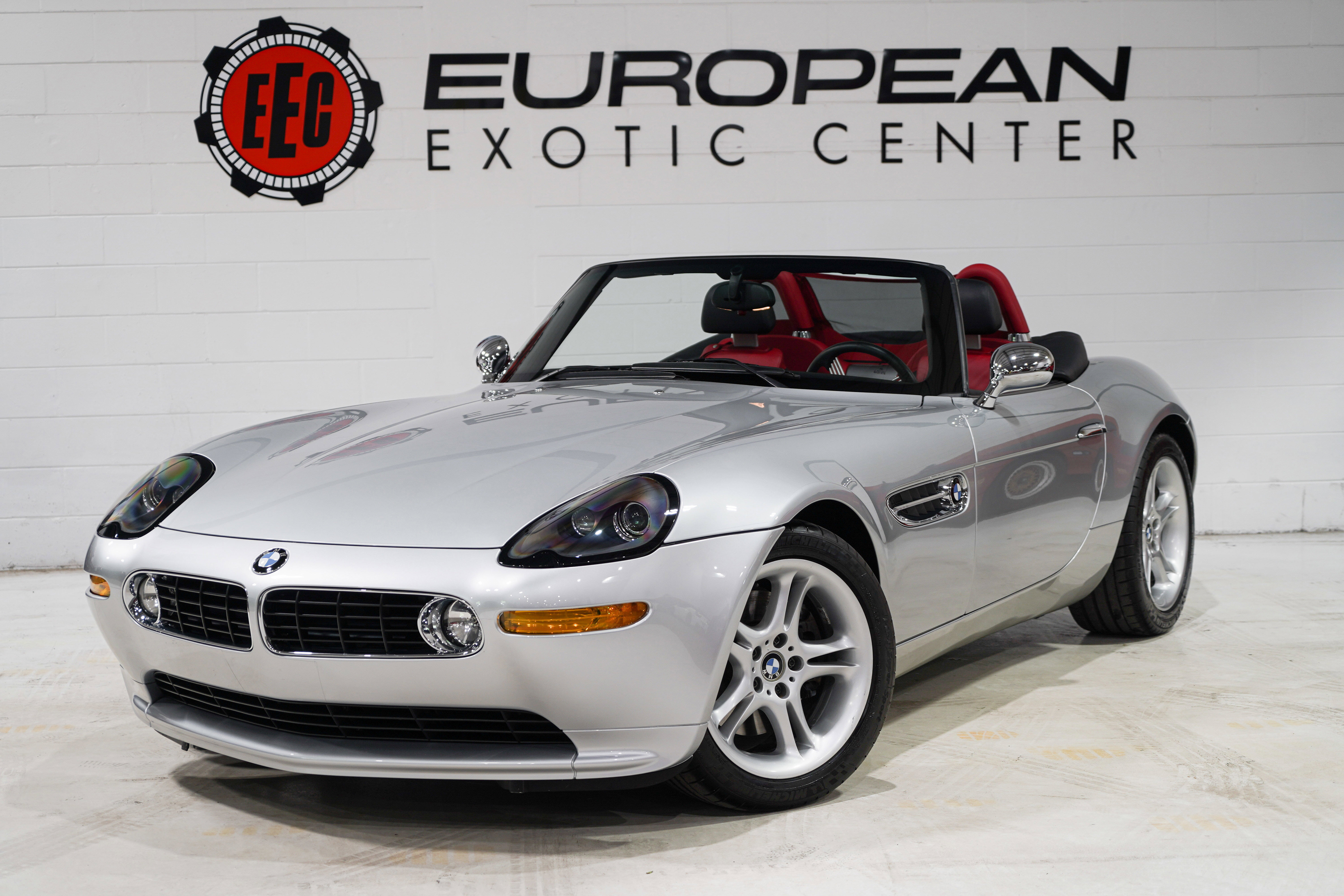 Used 2000 BMW Z8 RWD image 4