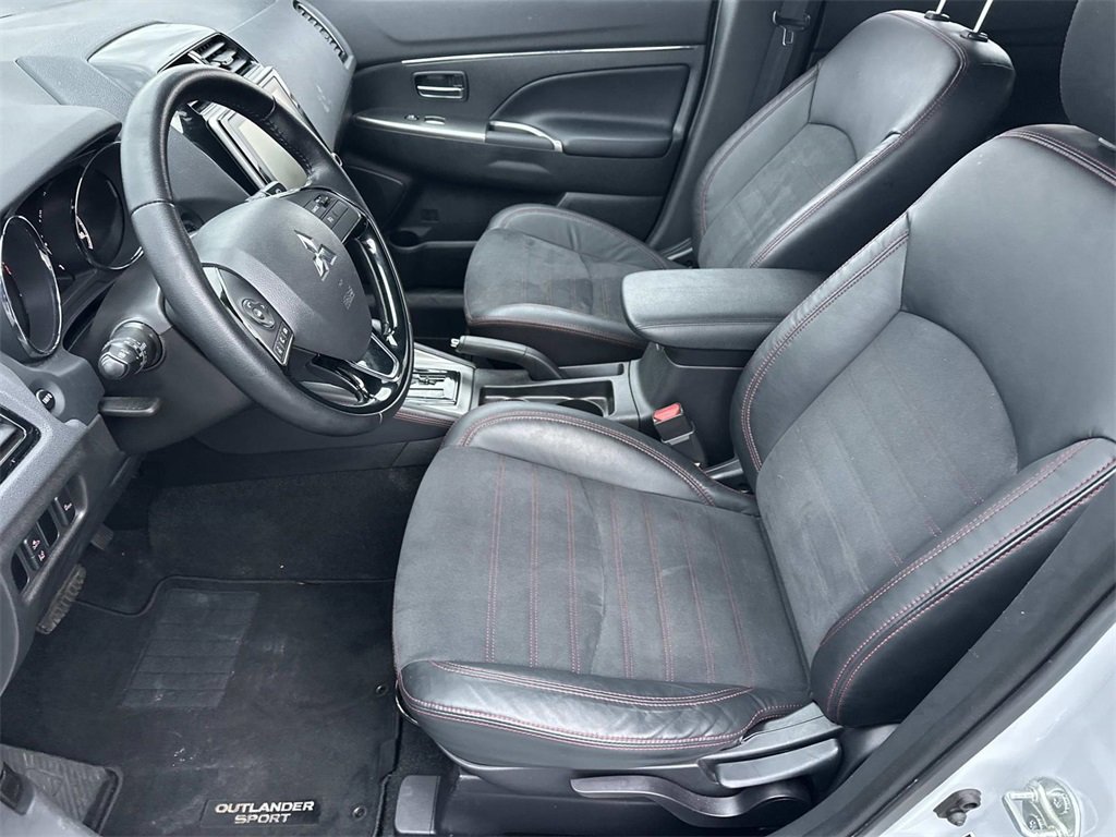 Used 2022 Mitsubishi Outlander Sport SE image 19