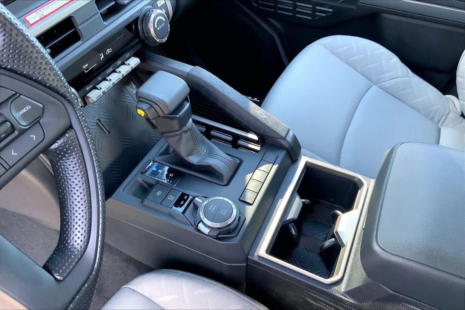 New 2026 Toyota Tacoma SR5 AWD/4WD image 7