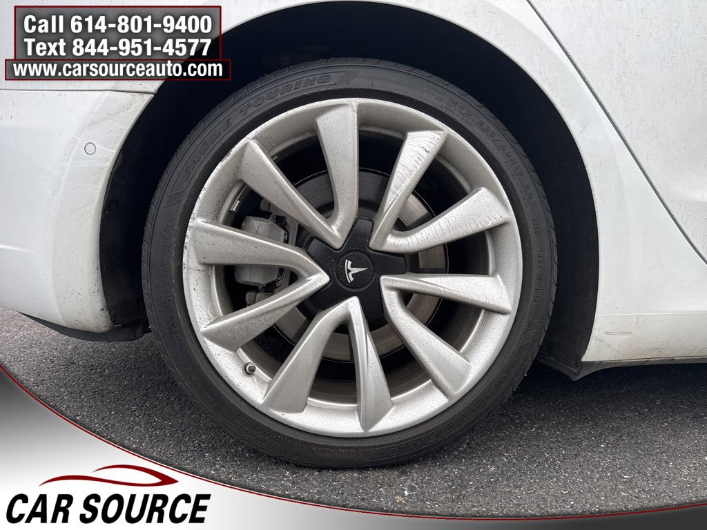 Used 2019 Tesla Model 3 Long Range image 32