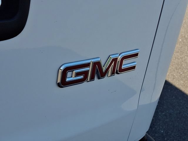Used 2025 GMC Savana 2500 w/ Driver Convenience Package RWD image 29