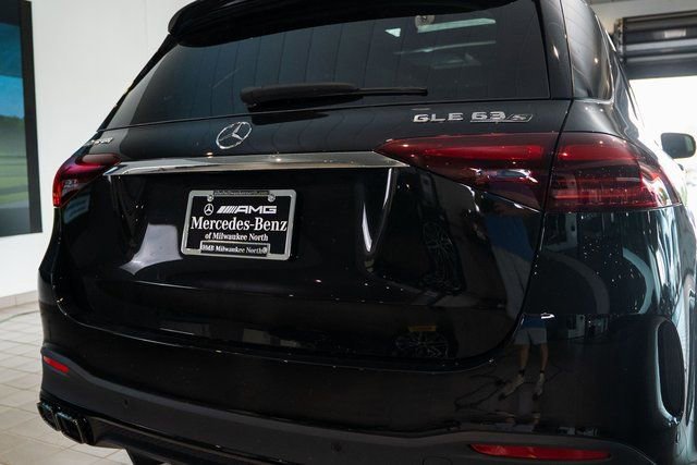 New 2026 Mercedes-Benz GLE 63 AMG S image 10