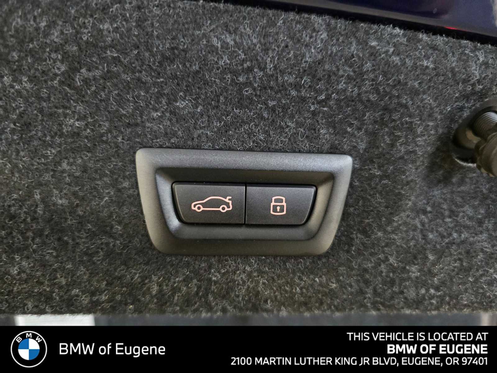 Used 2024 BMW M4 Coupe w/ Executive Package image 39