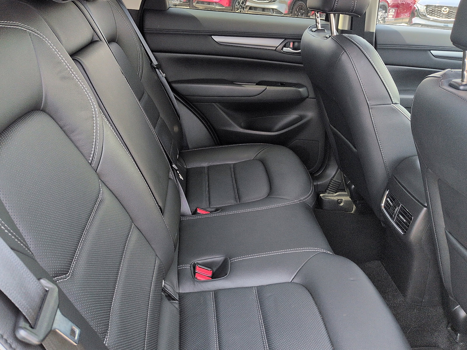 Used 2025 MAZDA CX-5 AWD 2.5 S w/ Preferred Package image 8