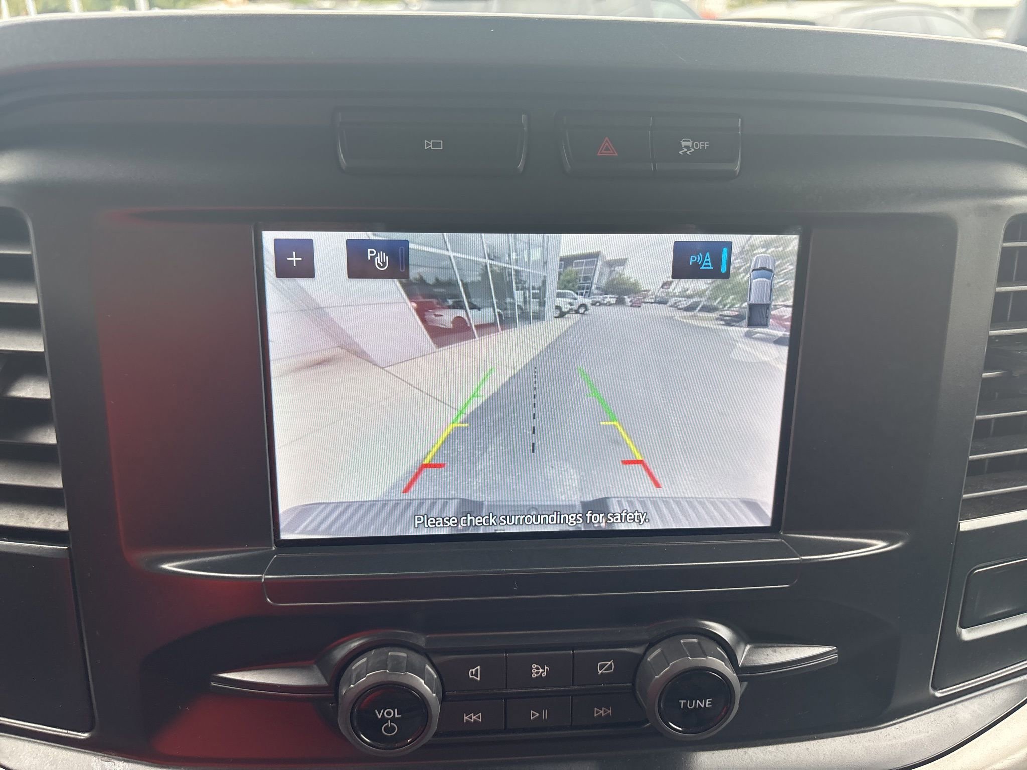 Used 2022 Ford F150 XLT image 37