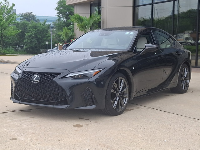 Certified 2025 Lexus IS 350 F Sport w/ Navigation Package AWD/4WD image 3