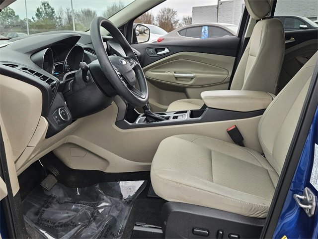 Used 2019 Ford Escape SE image 5