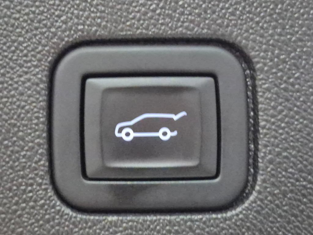 Certified 2024 Chevrolet Equinox LT FWD image 28