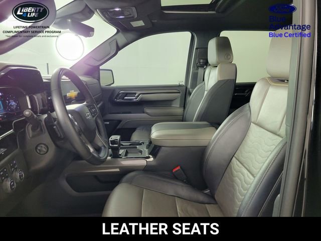 Used 2023 Chevrolet Silverado 1500 ZR2 w/ Technology Package image 13