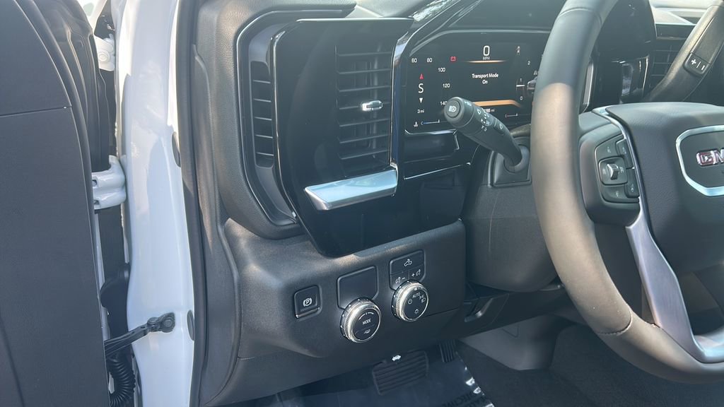 New 2026 GMC Sierra 1500 SLE image 15