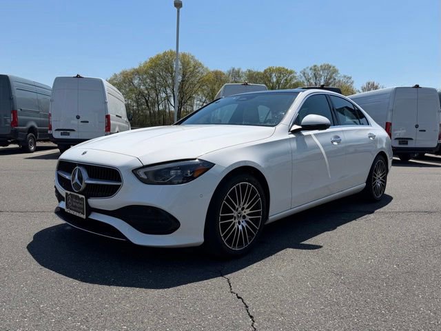 Used 2024 Mercedes-Benz C 300 4MATIC Sedan image 3