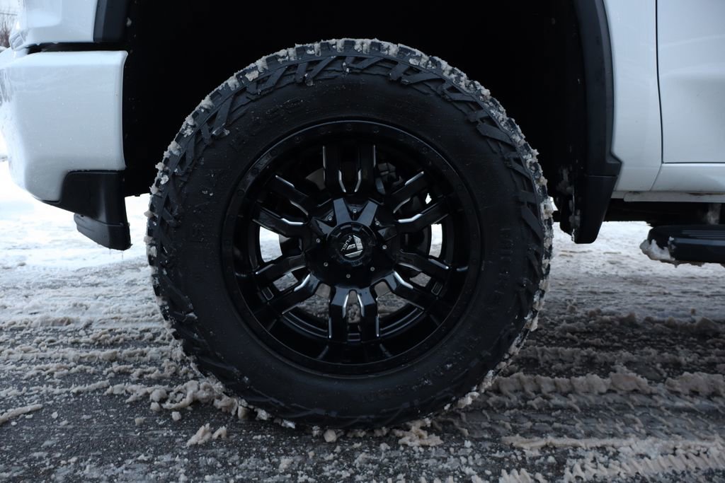 Used 2021 Chevrolet Silverado 2500 High Country w/ Technology Package image 33