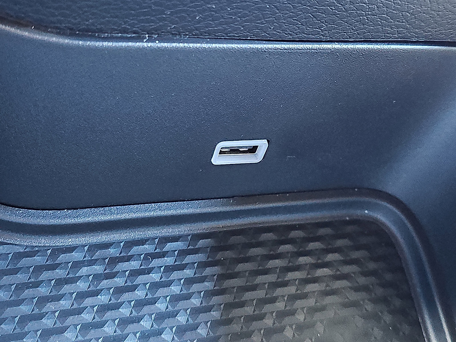 Used 2022 RAM 1500 Big Horn image 25