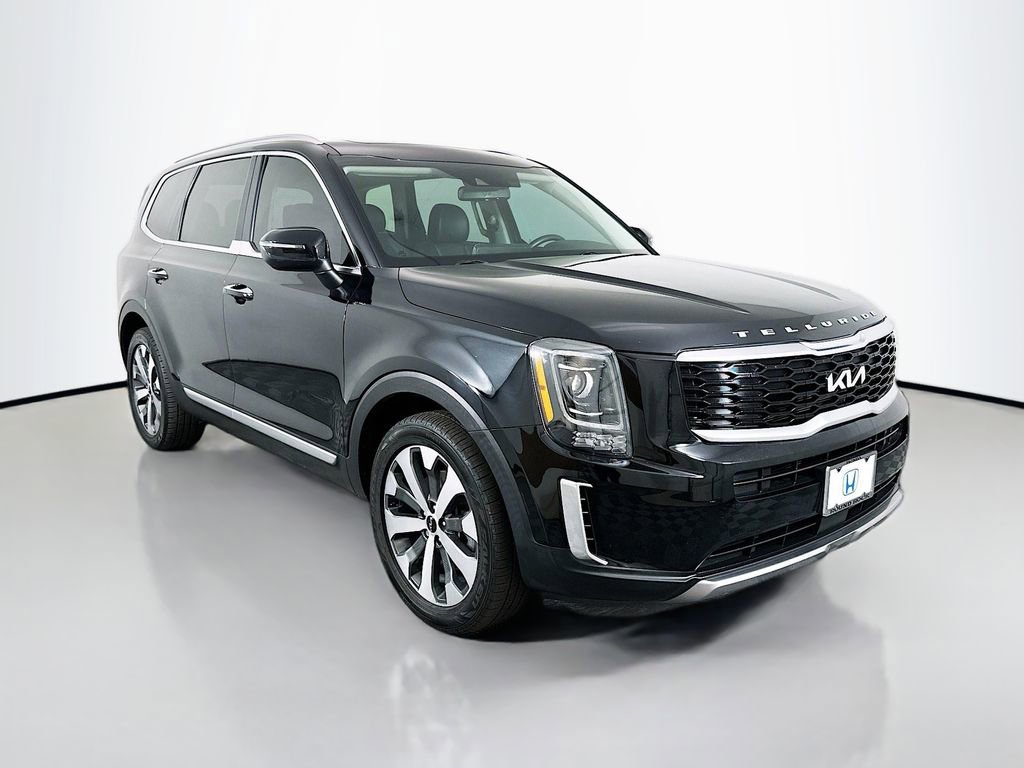 Used 2022 Kia Telluride S image 3