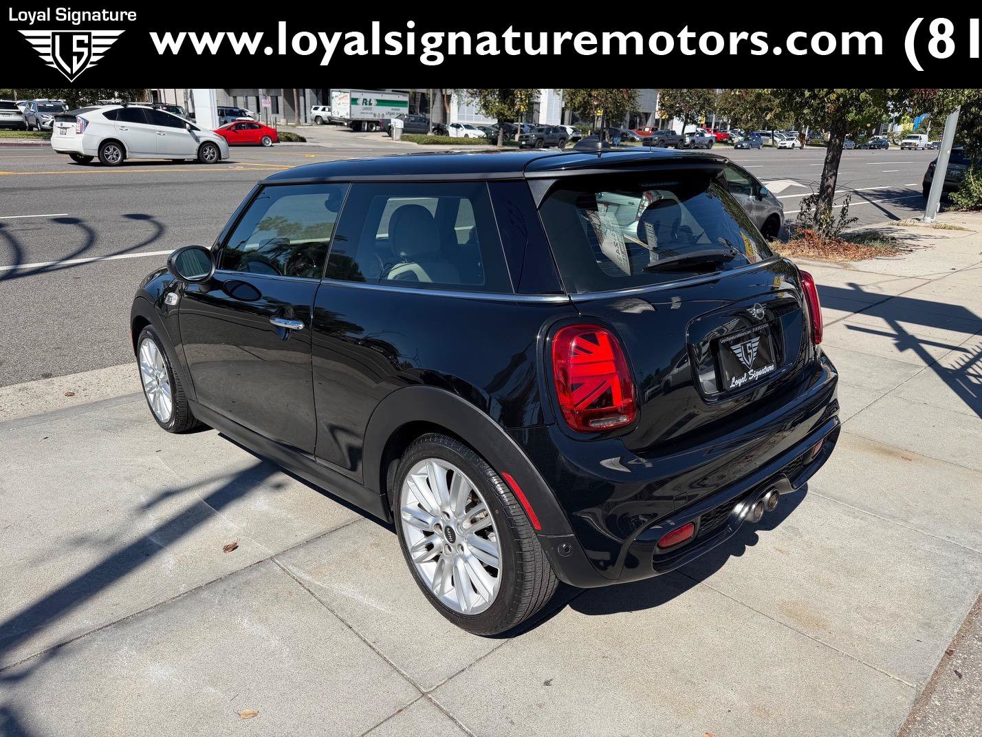 Used 2019 MINI Cooper S FWD image 5