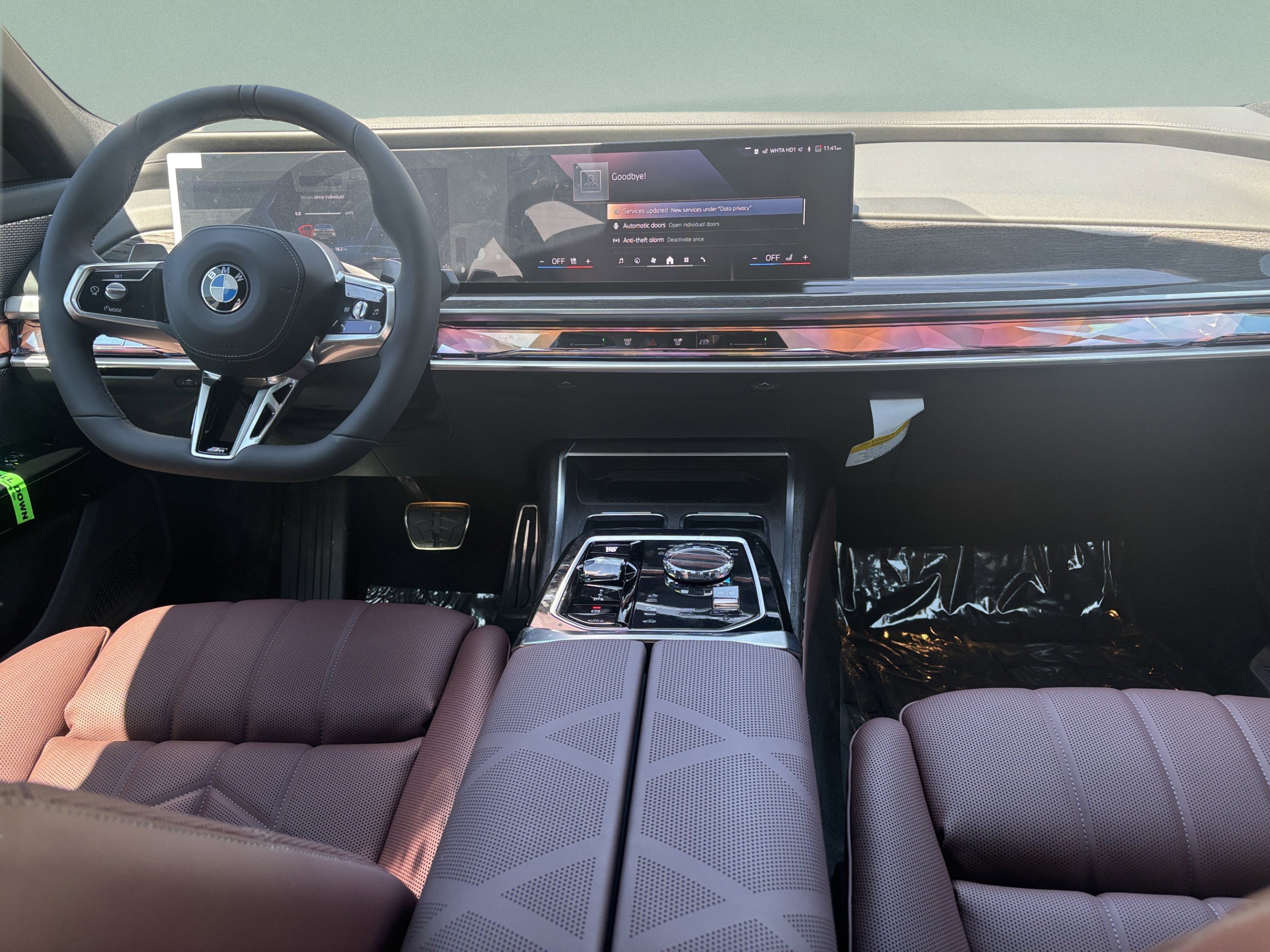 Used 2026 BMW 760i xDrive w/ Executive Package AWD/4WD image 35