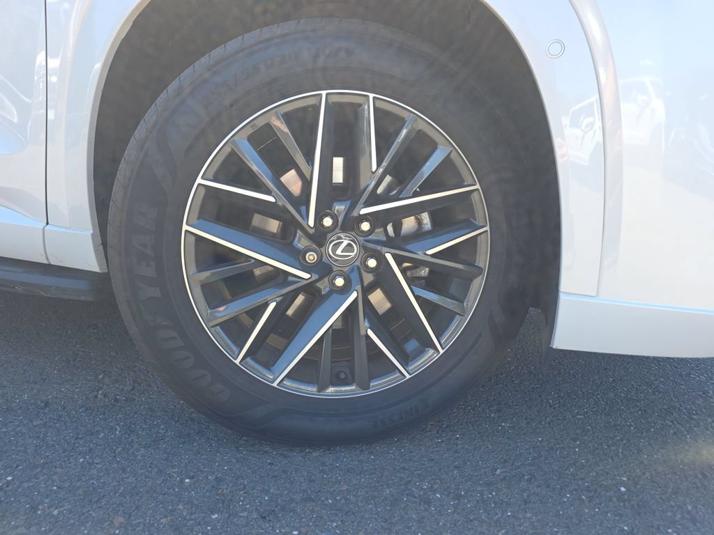 Used 2024 Lexus TX 350 AWD w/ Captains Chair Package image 10