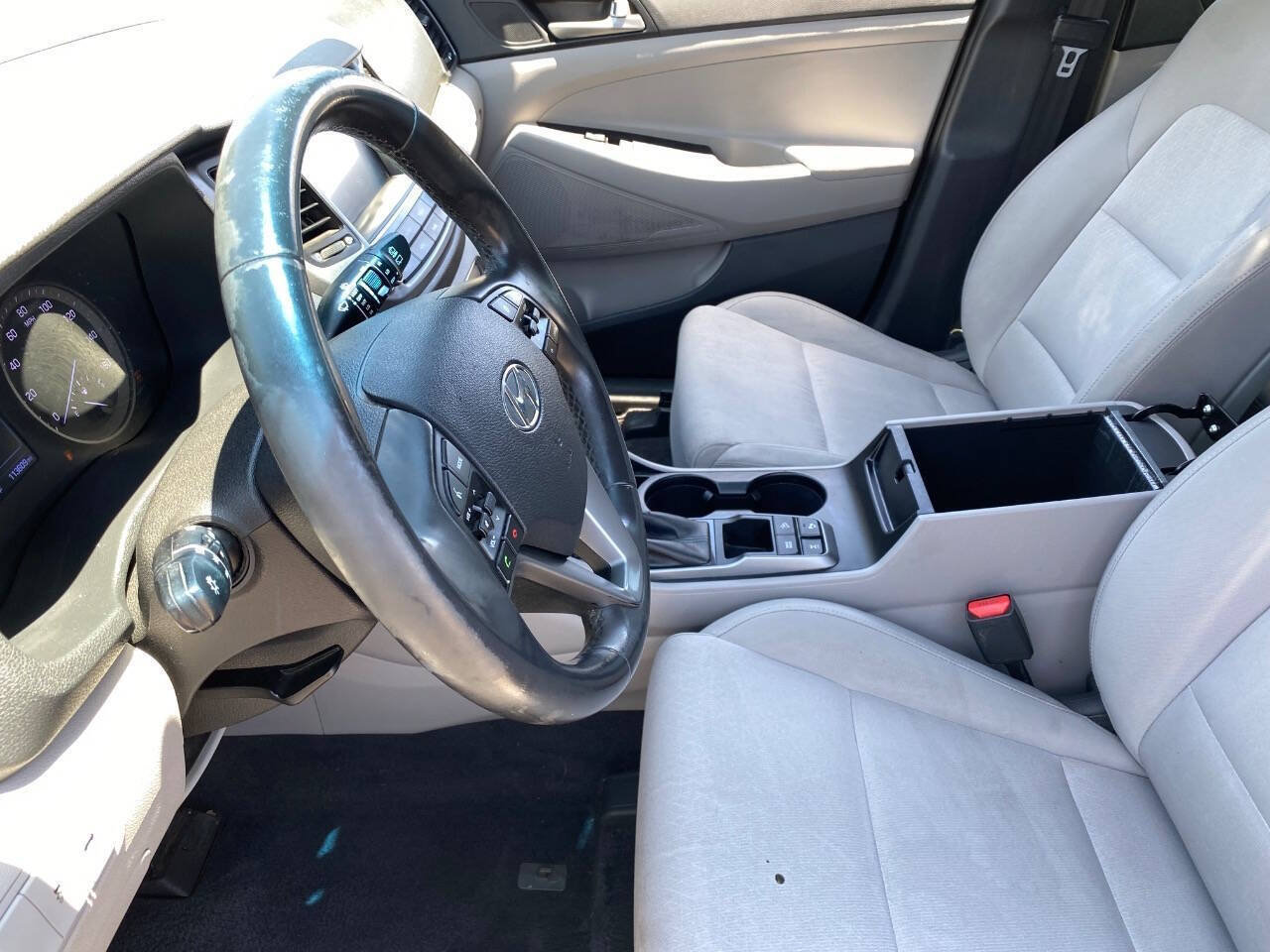Used 2018 Hyundai Tucson Value AWD/4WD image 23