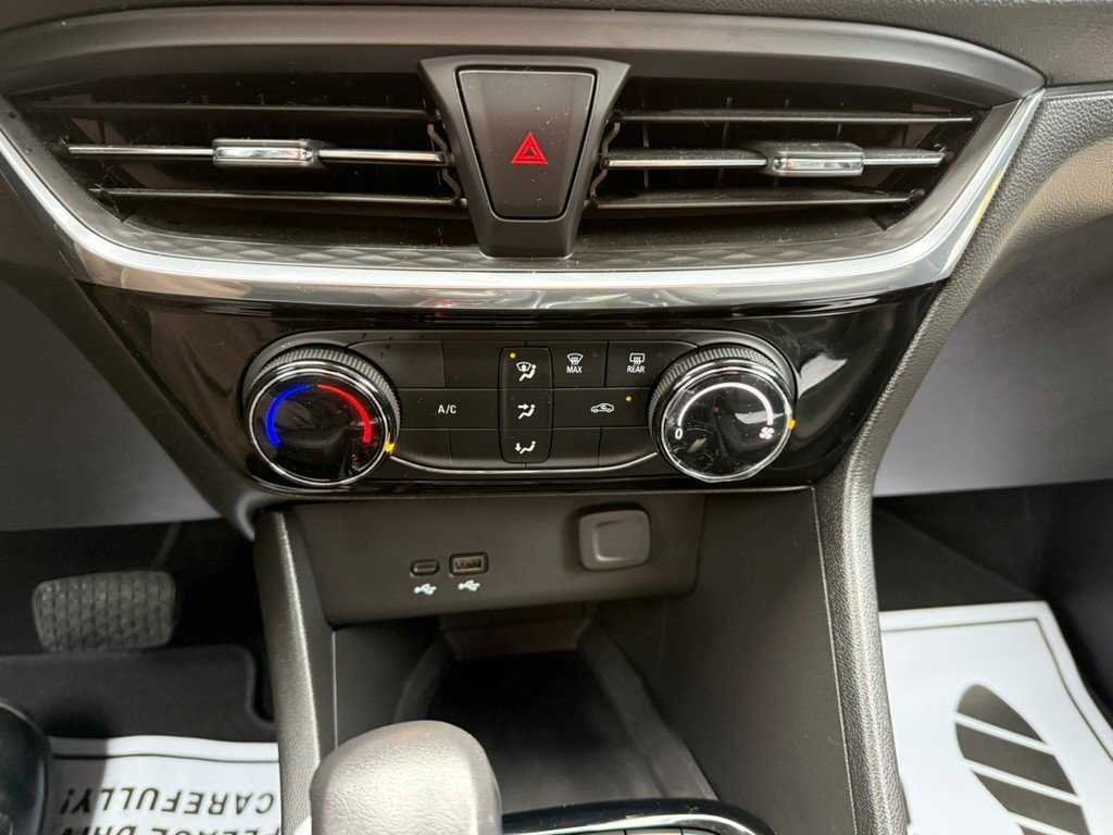 Certified 2024 Buick Encore GX Sport Touring image 21