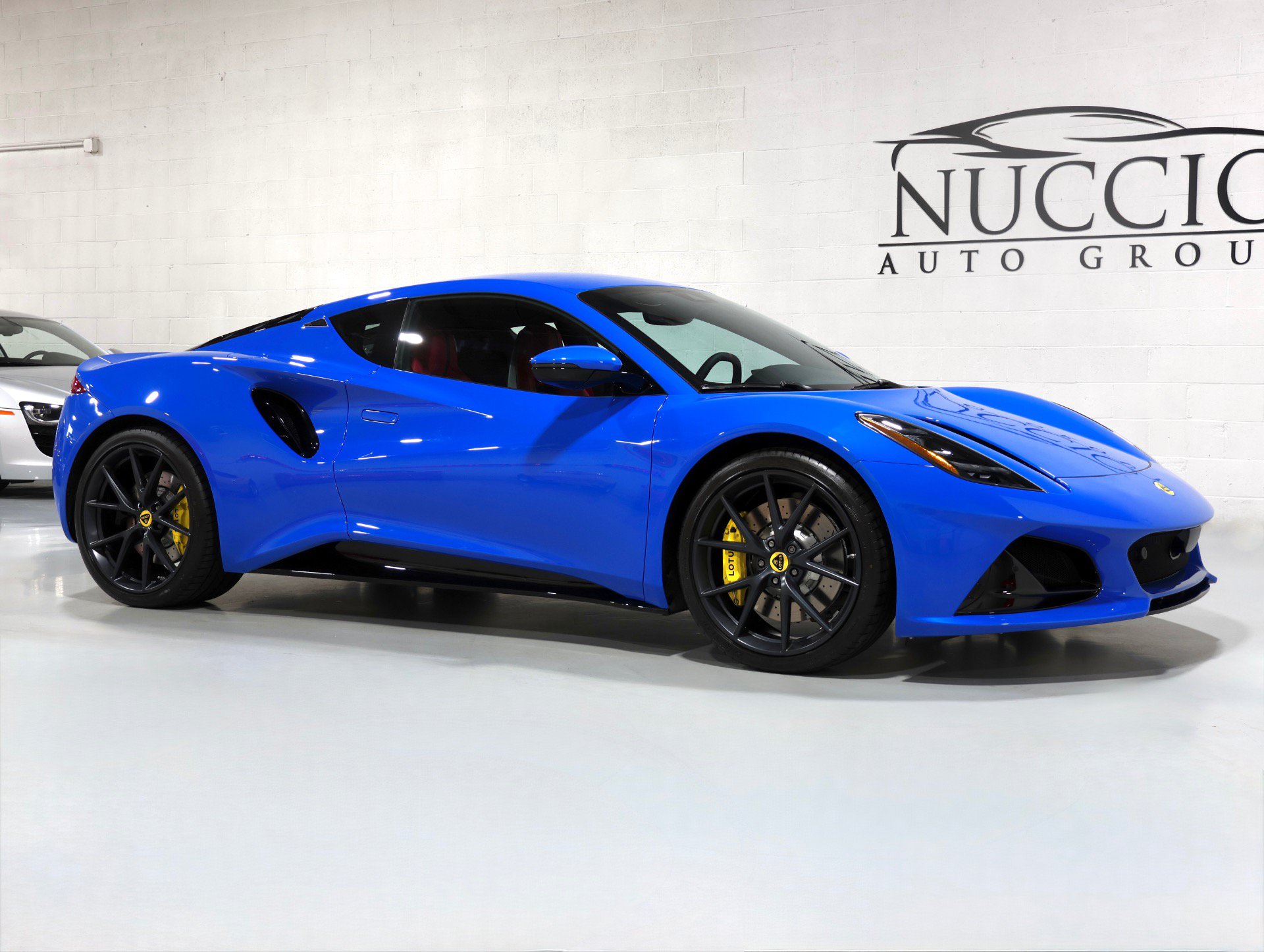 Used 2026 Lotus Emira RWD image 15