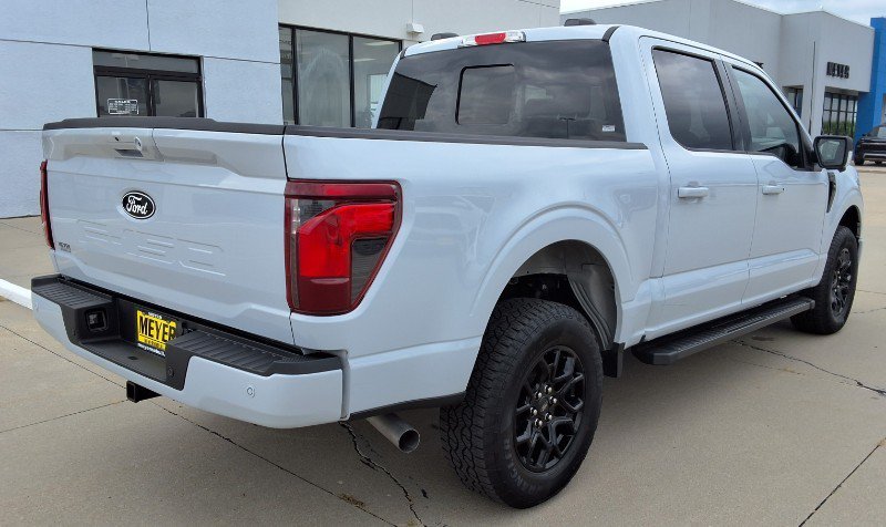 Used 2025 Ford F150 XLT w/ Equipment Group 302A MID AWD/4WD image 8
