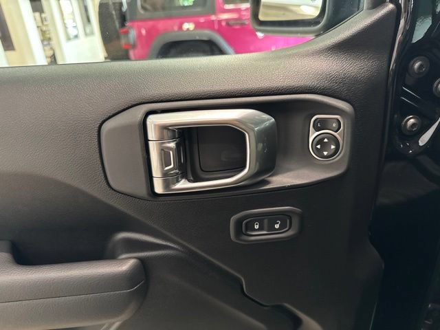 New 2026 Jeep Gladiator Sport AWD/4WD image 9