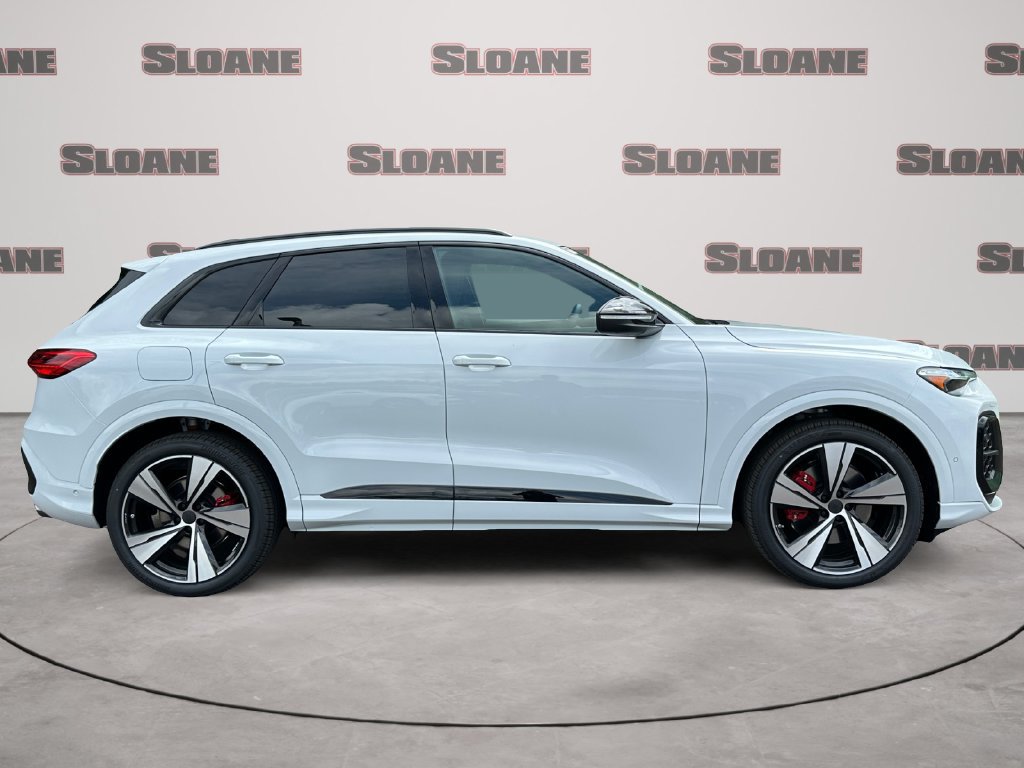 New 2026 Audi SQ5 Premium Plus AWD/4WD image 6