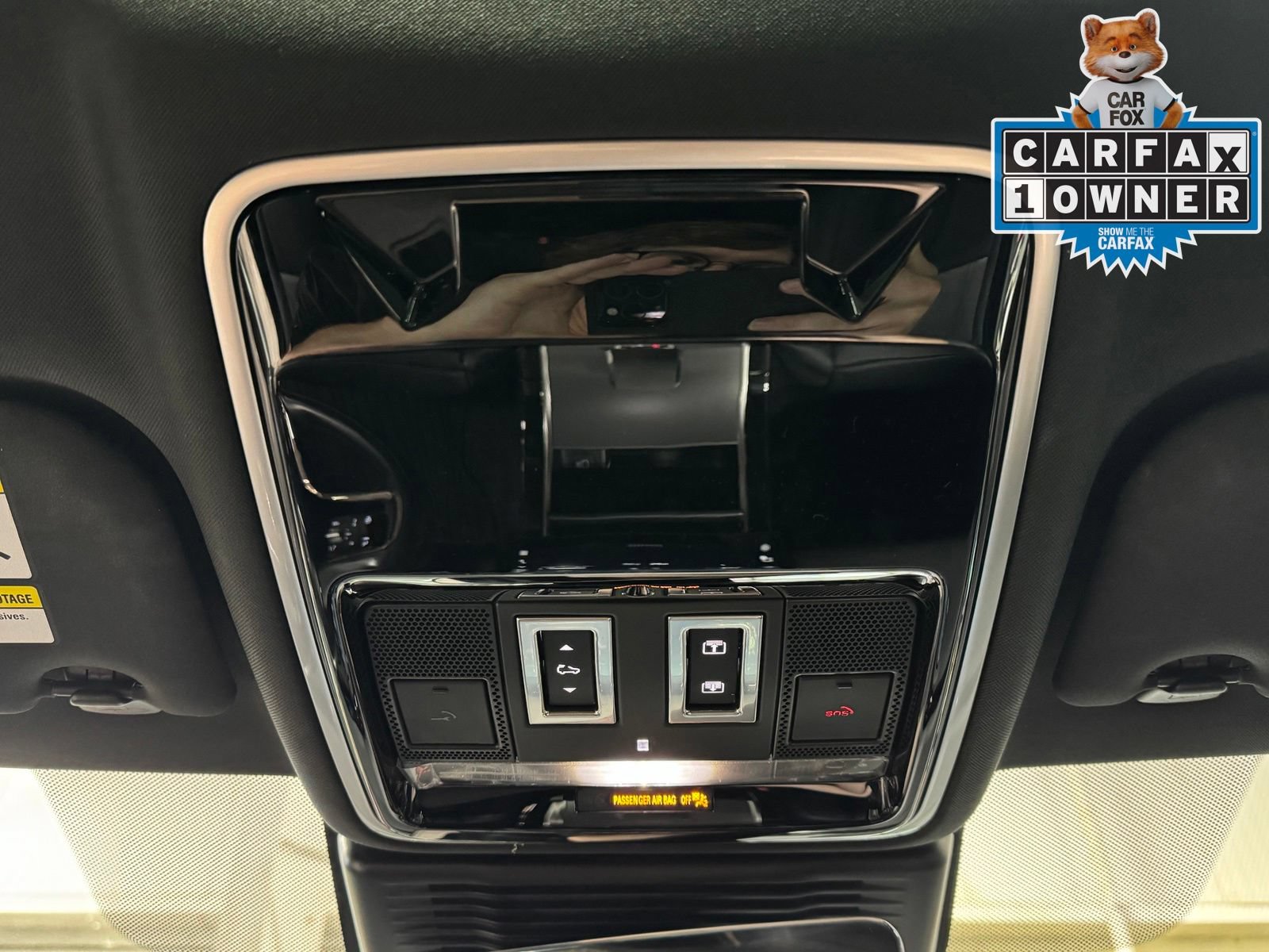Used 2024 Land Rover Range Rover Velar Dynamic SE AWD/4WD image 30