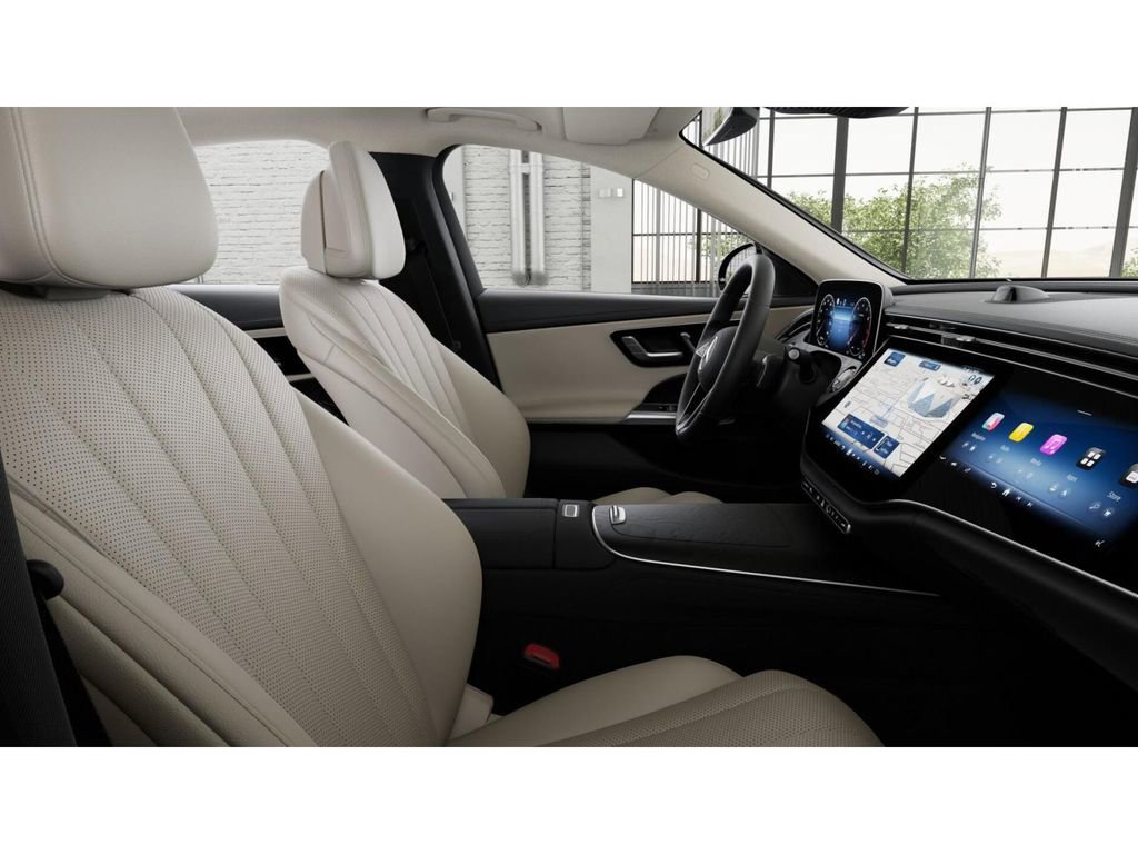 New 2026 Mercedes-Benz E 350 4MATIC Sedan image 4