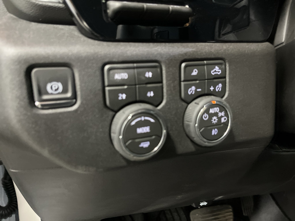 Certified 2026 Chevrolet Silverado 1500 LTZ w/ Technology Package AWD/4WD image 25