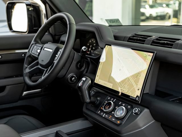 New 2026 Land Rover Defender 110 X-Dynamic SE AWD/4WD image 35