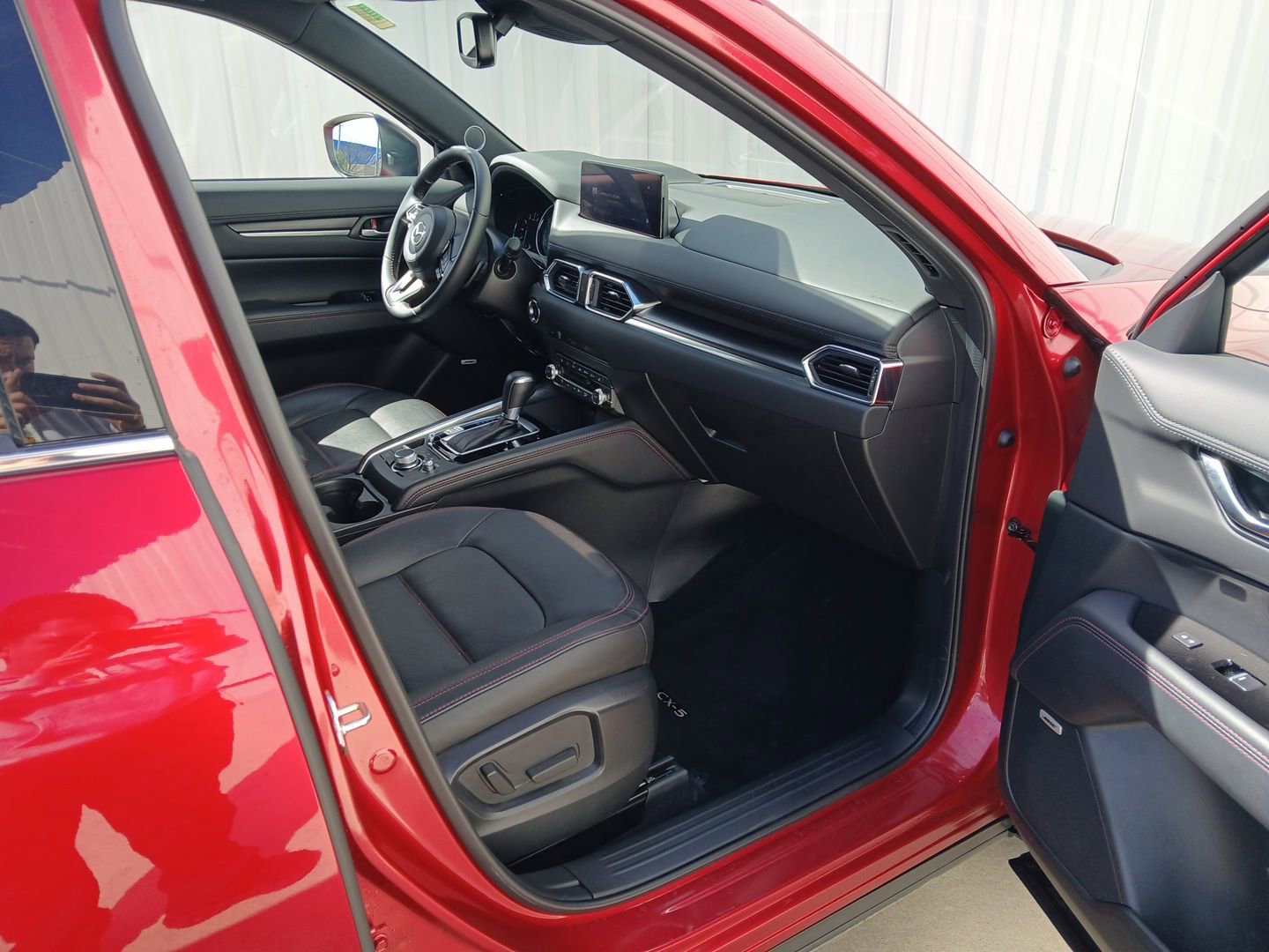 Certified 2025 MAZDA CX-5 2.5 Turbo w/ Premium Package image 18