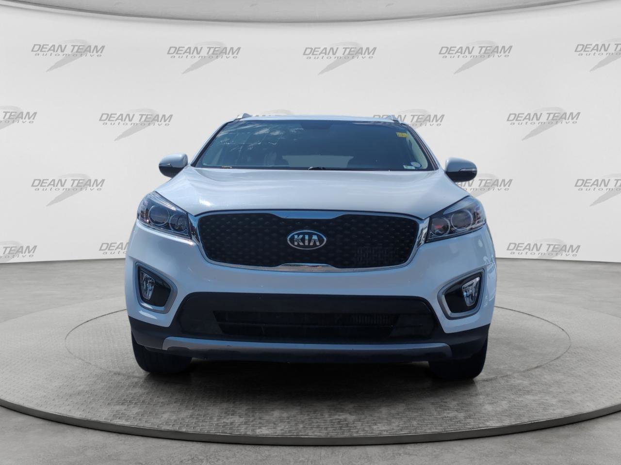 Used 2018 Kia Sorento EX FWD video 2