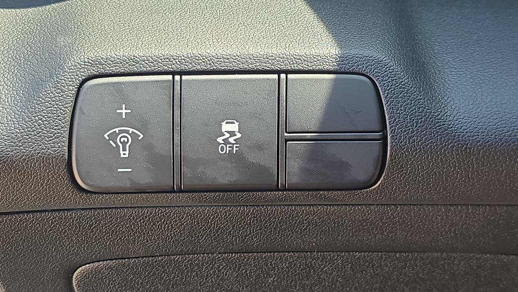 New 2026 Hyundai Elantra Sport FWD image 26