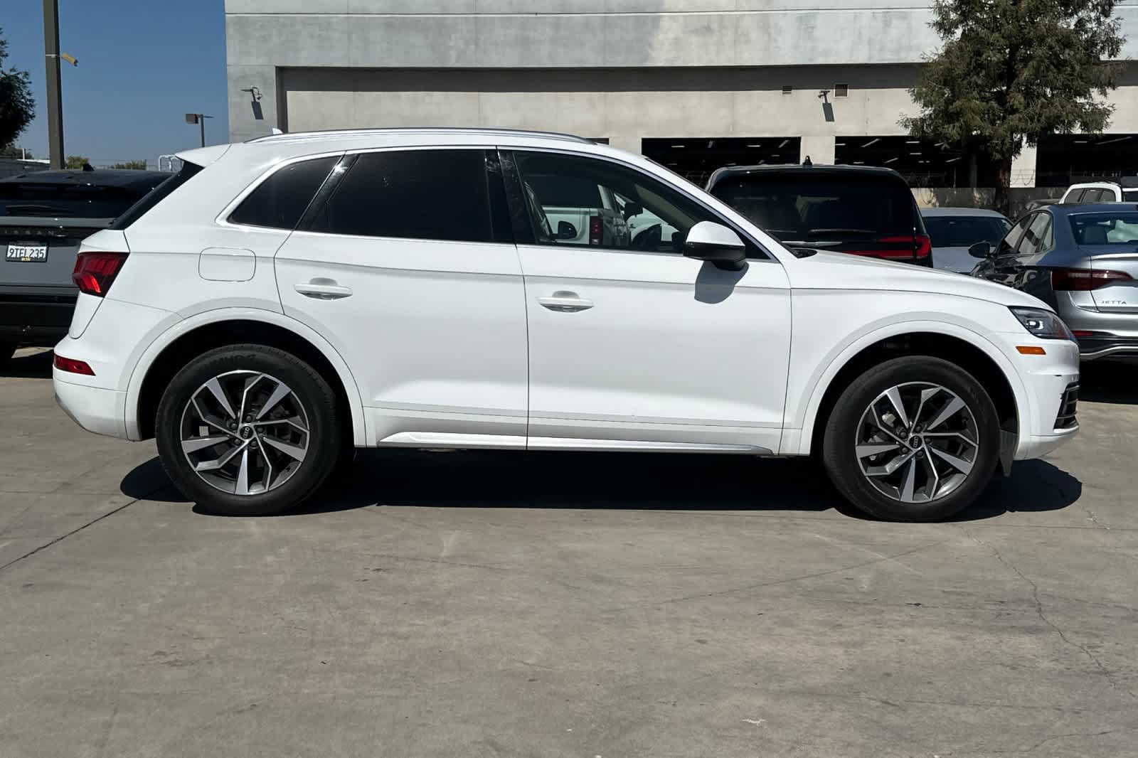Used 2019 Audi Q5 2.0T Premium AWD/4WD image 9