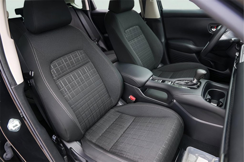 Used 2024 Honda HR-V LX image 32