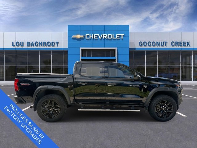 Used 2023 Chevrolet Colorado Trail Boss AWD/4WD image 9